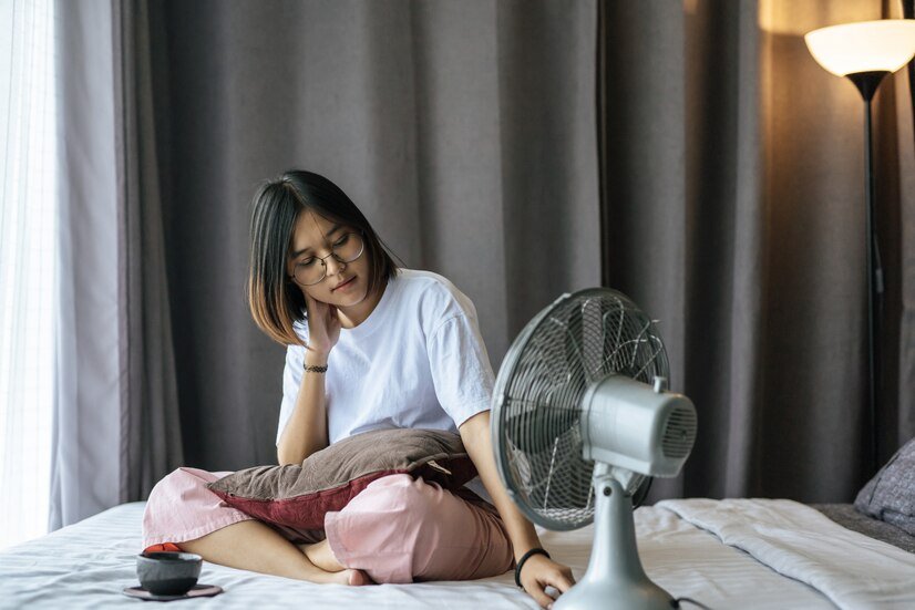 How to Clean a Ceiling, Tower, and Pedestal Fan the Right Way
