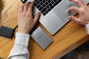 How to Restart Your MacBook Pro: A Comprehensive Guide