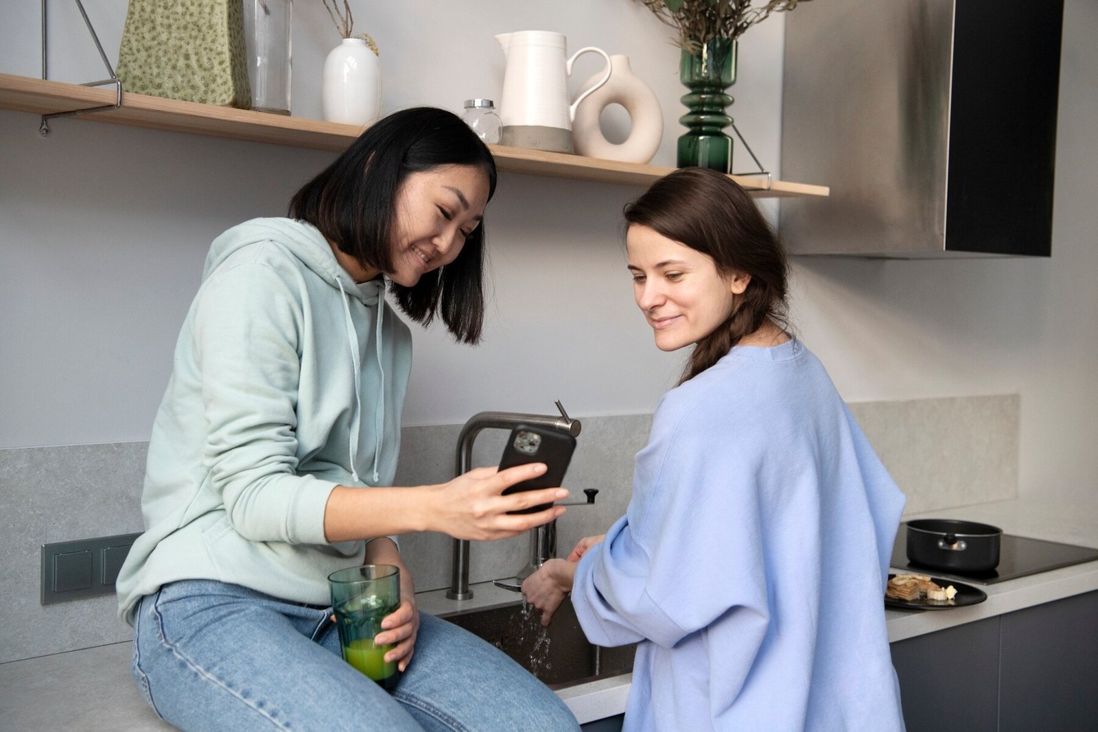 How to Switch Back to Google Assistant from Gemini on Your Pixel Device